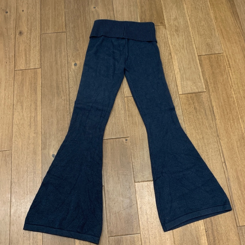 Edikted Womens Navy Flared Pants - Picture 8 of 8